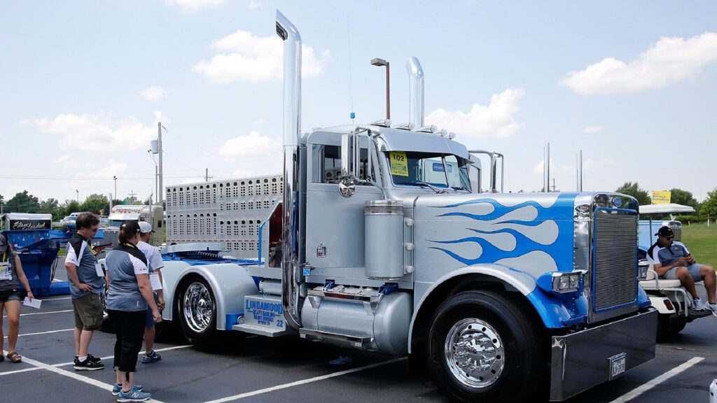 2016 SuperRig Winners 2015 Truck Shows Shell ROTELLA 