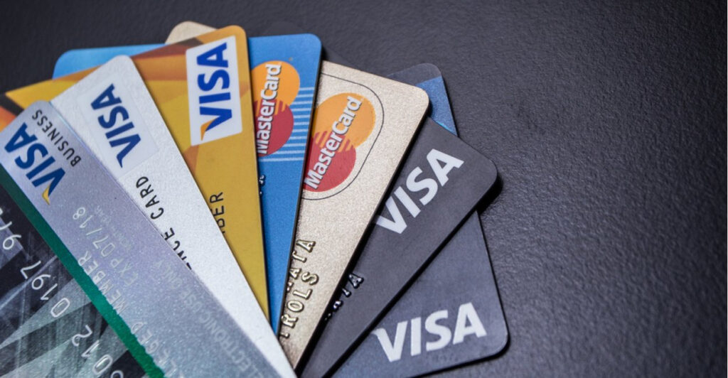 9 Best Credit Cards Accepted Everywhere 2021