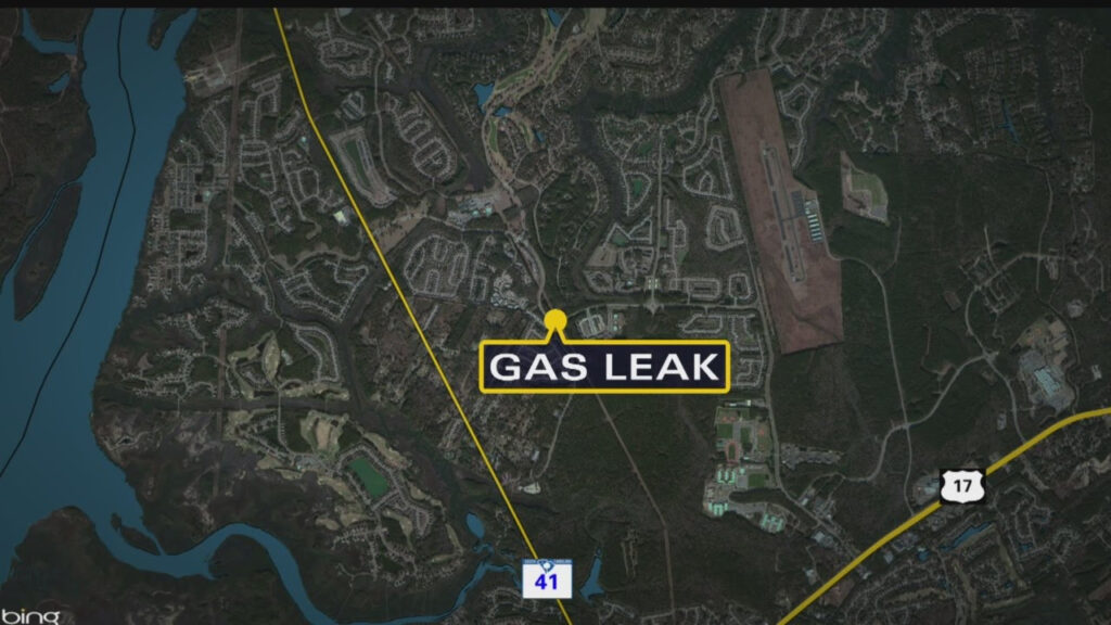 SCE G Work To Secure Gas Leak In Mount Pleasant YouTube