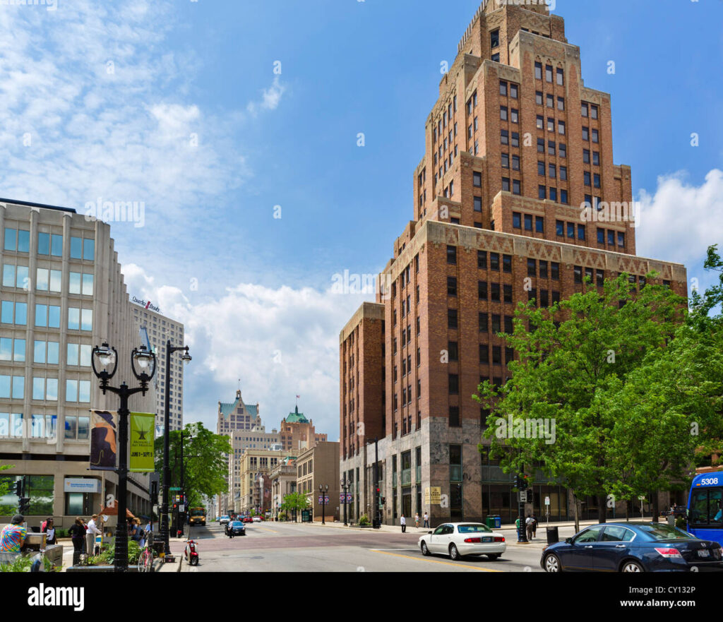 East Wisconsin Avenue In Downtown Milwaukee With The Wisconsin Gas 