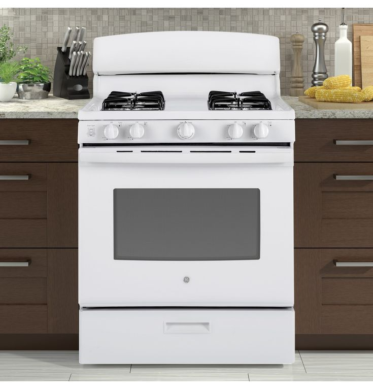 GE 4 8 Cu Ft Freestanding Gas Range White JGBS30DEKWW Best Buy In 