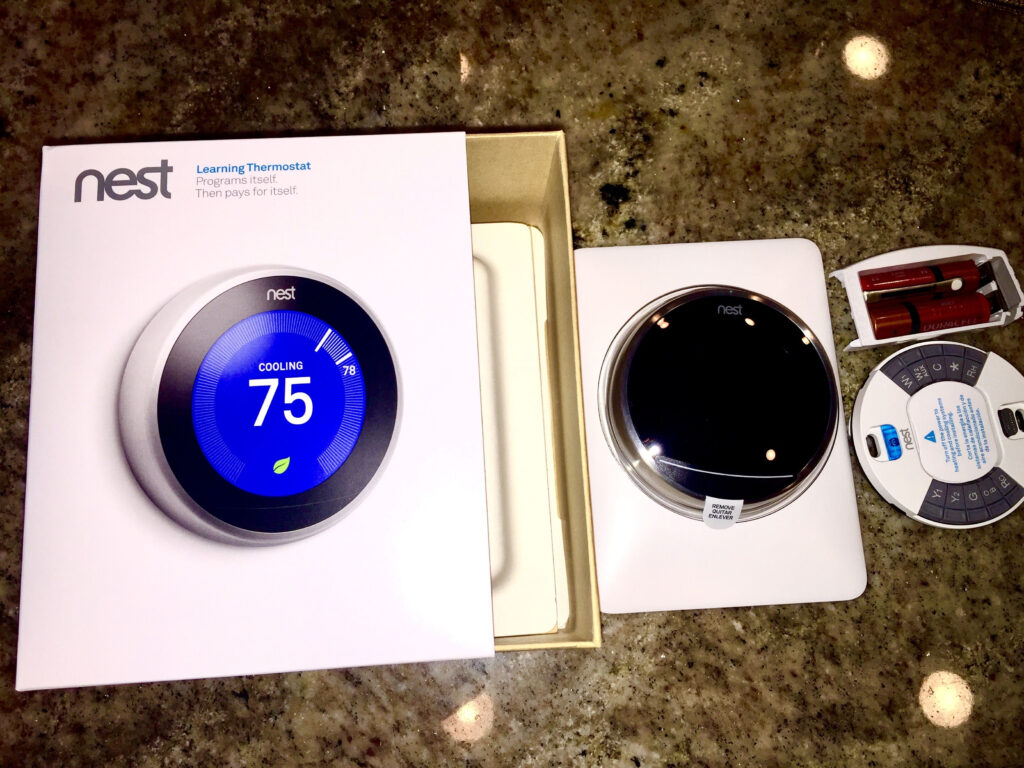 Nest Thermostat Learns What Temperature You Like And Can Build The 